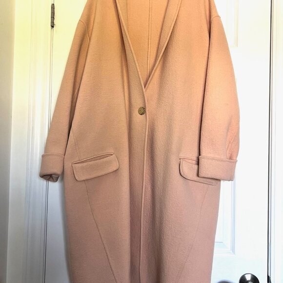 Celine Paris 100% Cashmere Blush Kim Kardashian Runway Coat, S/M - Picture 5 of 13
